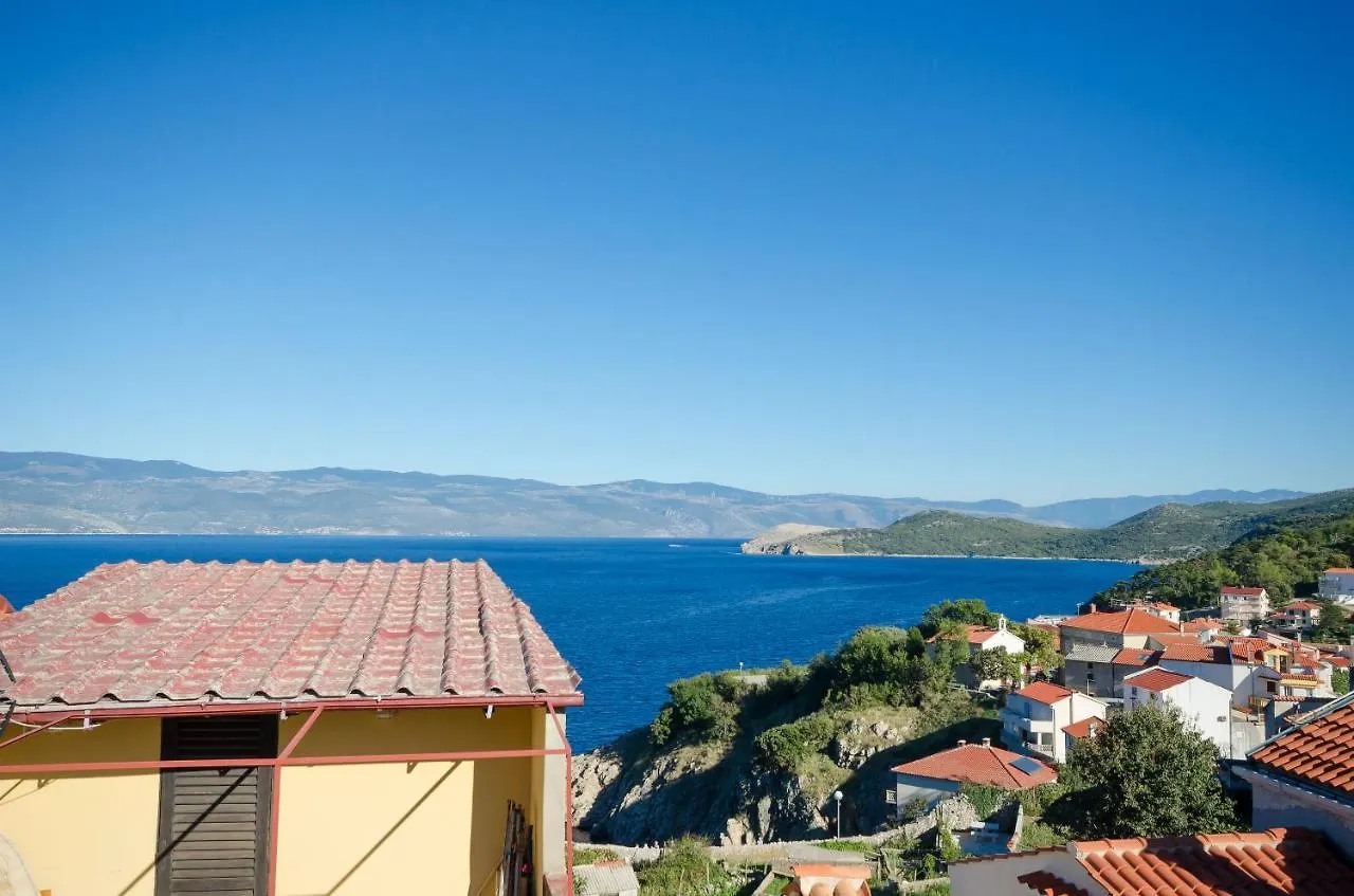 Under Ancient Roofs Vrbnik Apartment